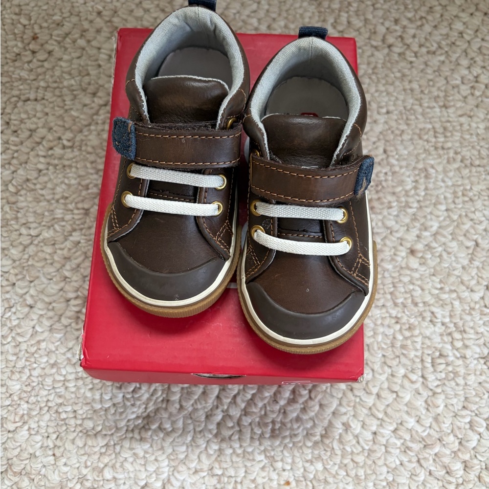 See Kai Run Stevie II Brown Leather Sneakers